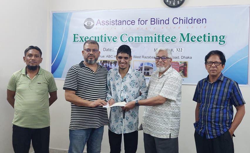 Scholarship Handover