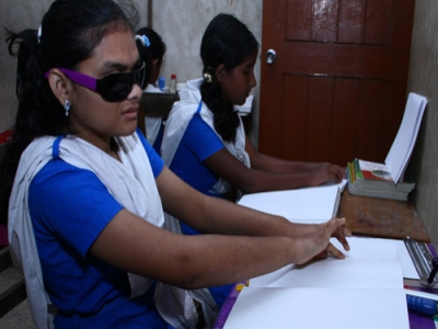 Run hostel for the Visually Impaired children
